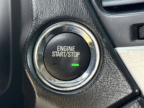 Used 2018 GMC Yukon SLT w/ Open Road Package image 38