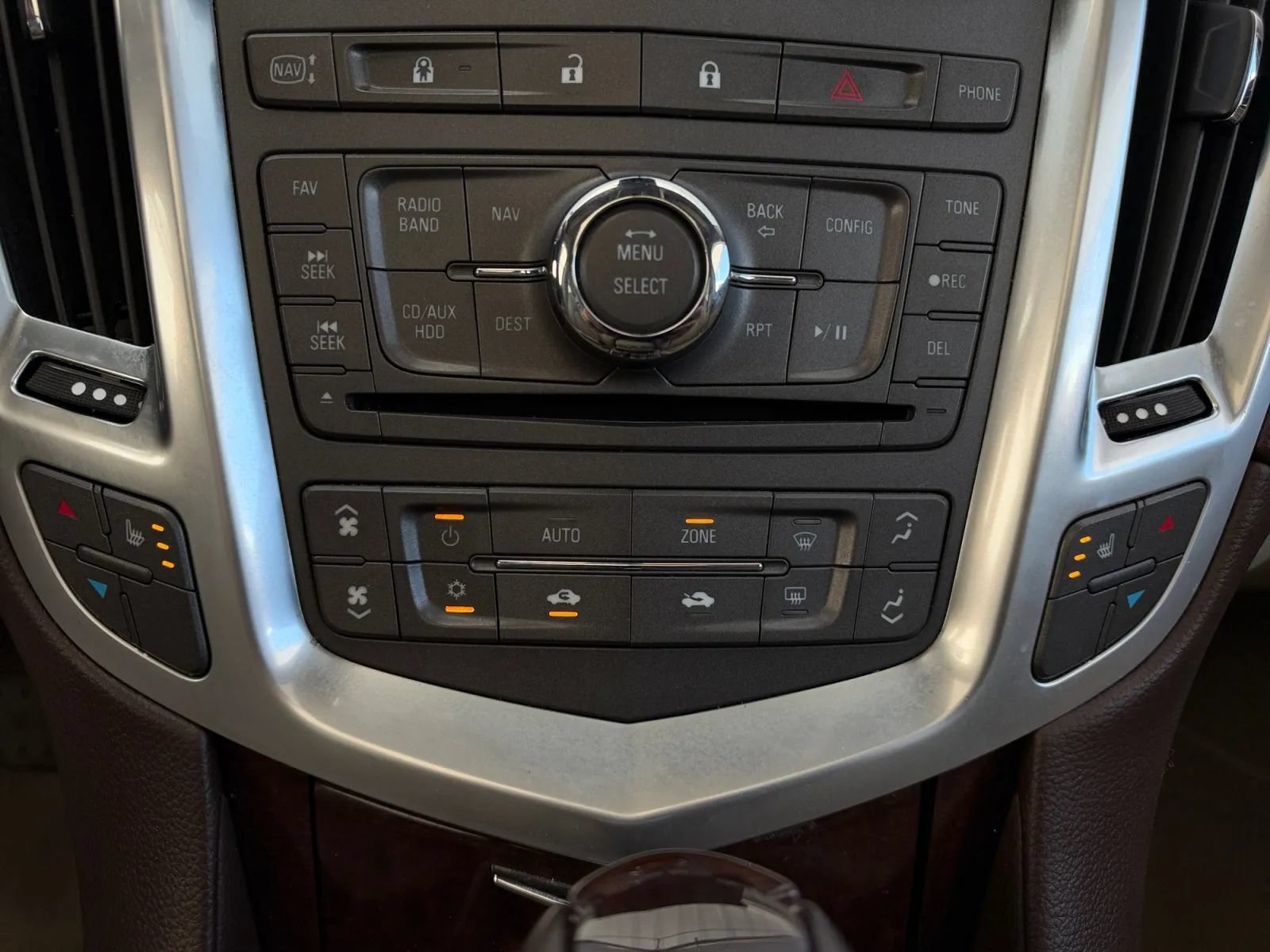 Used 2011 Cadillac SRX Luxury FWD image 34