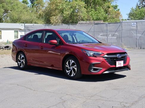 Used 2025 Subaru Legacy Premium AWD/4WD image 3
