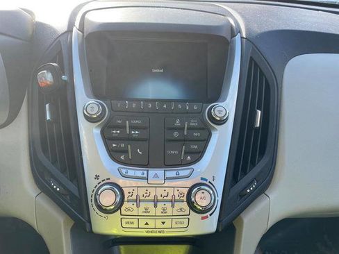 Used 2015 Chevrolet Equinox LT w/ Driver Convenience Package image 35