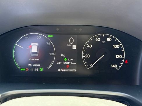Used 2025 Honda CR-V Sport Touring image 14
