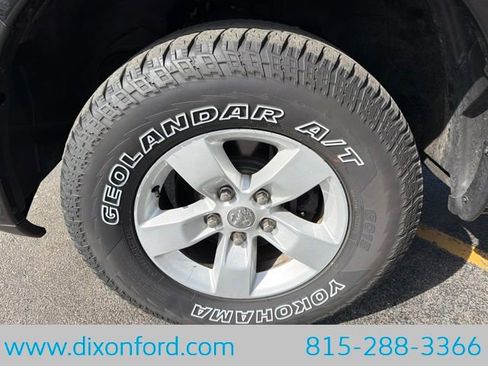 Used 2018 RAM 1500 Express AWD/4WD image 25