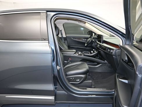 Used 2023 Lincoln Nautilus Reserve image 28