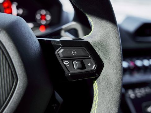 Used 2024 Lamborghini Huracan Sterrato image 59