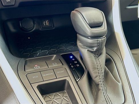 New 2025 Toyota RAV4 XLE image 16