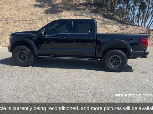 Used 2024 Ford F150 Raptor AWD/4WD image 9