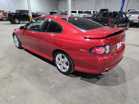 Used 2006 Pontiac GTO image 8