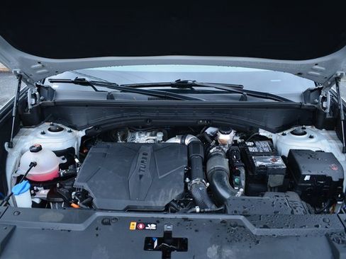 Used 2025 Hyundai Santa Fe SEL image 38