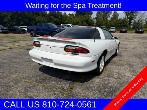 Used 1997 Chevrolet Camaro Z28 w/ Preferred Equipment Group 2 RWD image 3
