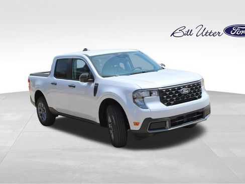 New 2026 Ford Maverick XLT w/ XLT Luxury Package FWD image 2