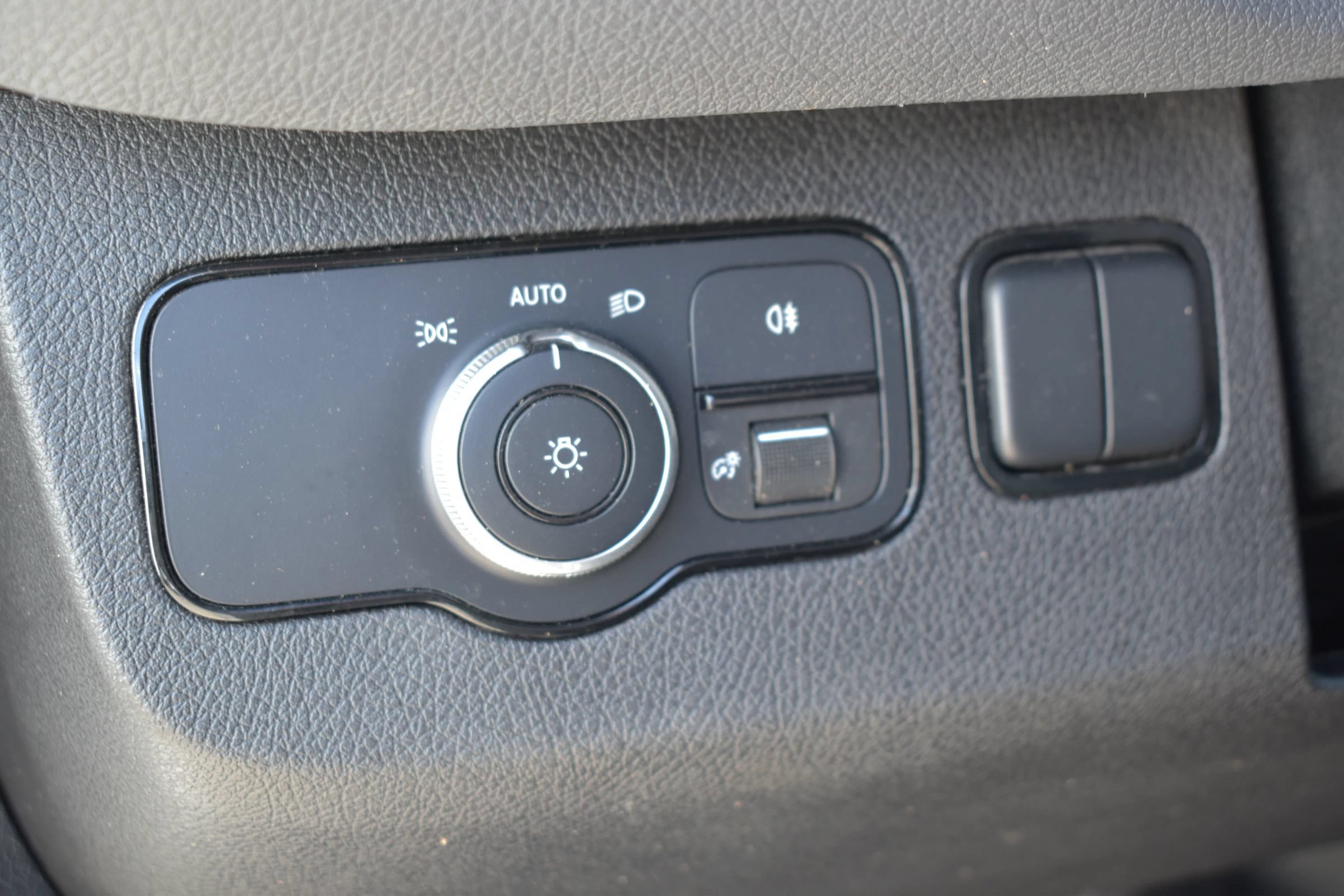 Used 2021 Mercedes-Benz Sprinter 2500 image 15