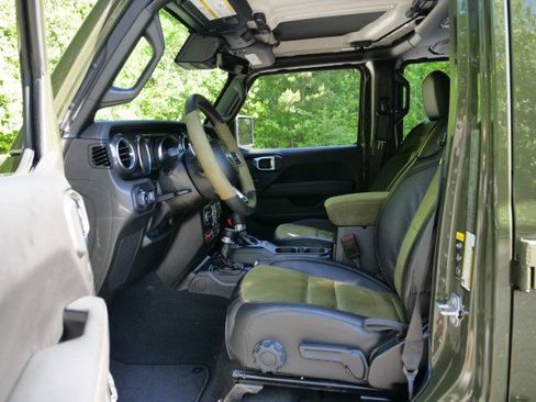 Used 2023 Jeep Wrangler Unlimited Rubicon 392 image 23