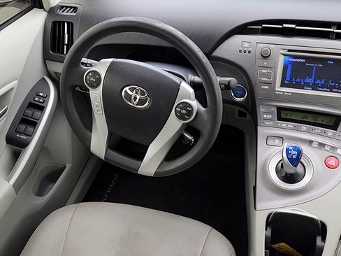 Used 2012 Toyota Prius One image 5