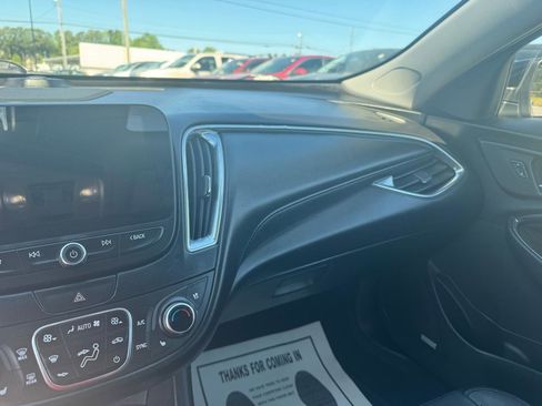 Used 2016 Chevrolet Malibu Premier w/ Driver Confidence Package II image 14