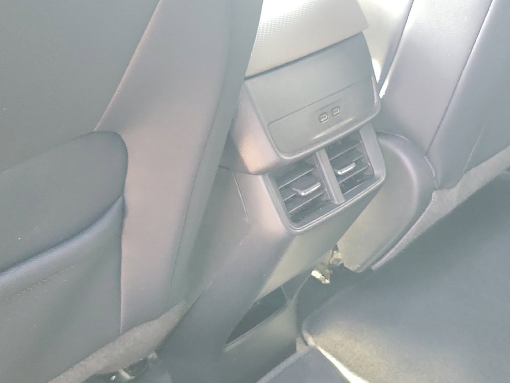 Used 2025 Chevrolet Equinox LT w/ Convenience Package II FWD image 15