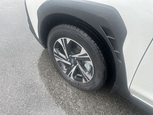 Used 2024 Subaru Crosstrek 2.0i Premium AWD/4WD image 12