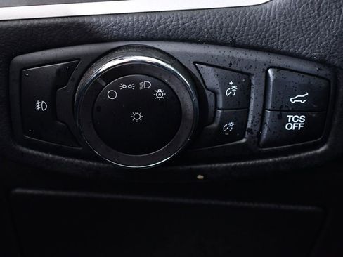 Used 2024 Ford Edge SEL w/ Convenience Package image 30