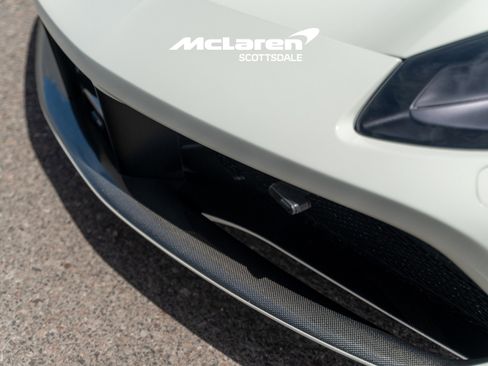Used 2017 Ferrari 488 Spider RWD image 25