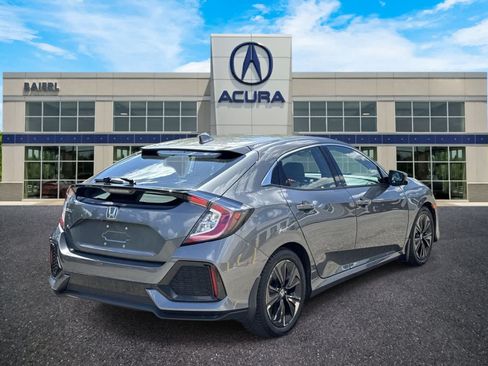 Used 2018 Honda Civic EX image 5
