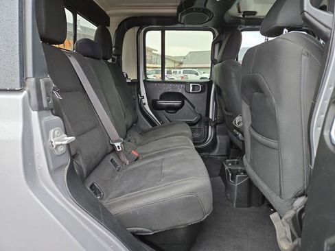 Used 2020 Jeep Gladiator Sport w/ Quick Order Package 24S image 33