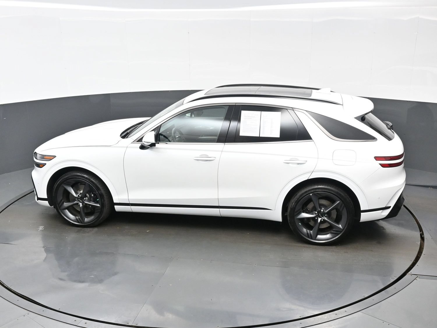 Used 2026 Genesis GV70 2.5T Sport Prestige AWD/4WD image 35