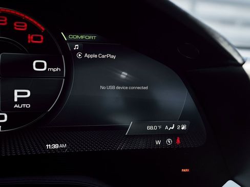 Used 2022 Ferrari Roma Base image 63