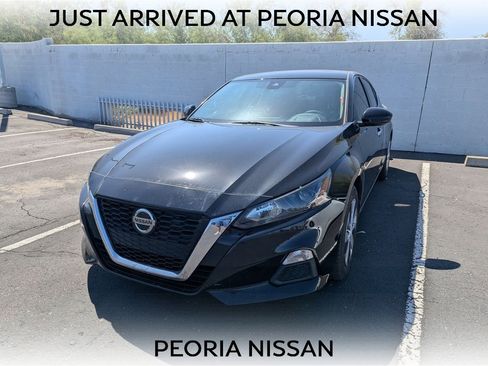 Used 2022 Nissan Altima 2.5 S w/ Driver Assist Package image 1