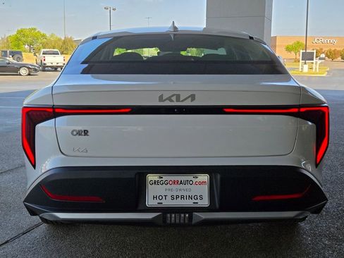 Used 2025 Kia K4 LXS image 4