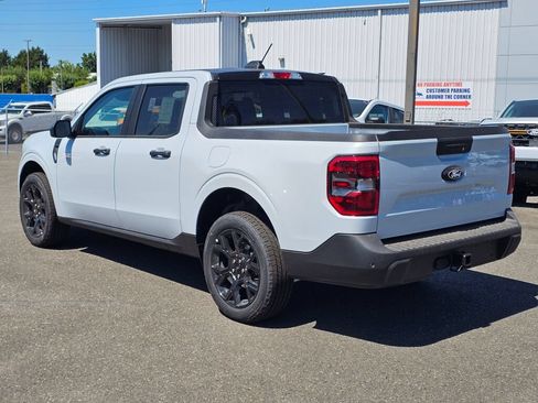 New 2026 Ford Maverick XLT w/ Equipment Group 301A AWD/4WD image 7