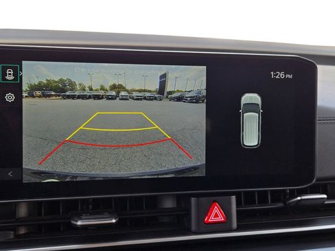 Certified 2026 Kia Carnival LXS FWD image 31