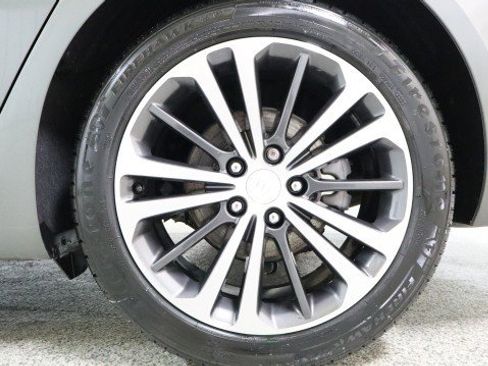 Used 2019 Buick Regal Preferred w/ Driver Confidence Package I image 21