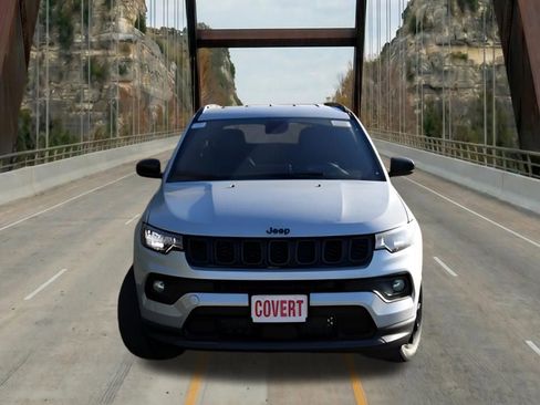 New 2026 Jeep Compass Latitude AWD/4WD image 8
