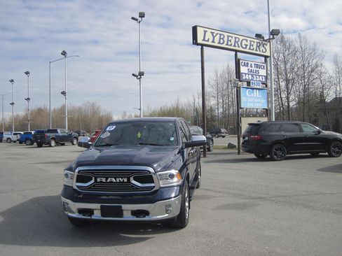 Used 2017 RAM 1500 Limited AWD/4WD image 1