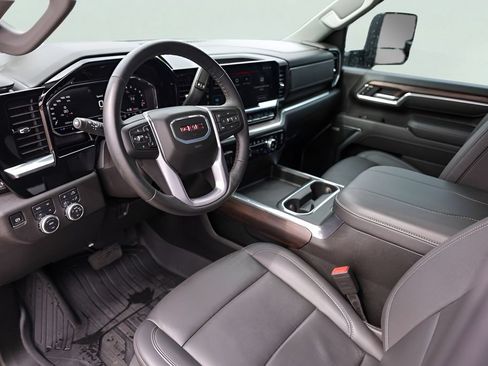 Used 2025 GMC Sierra 2500 SLT w/ Texas SLT Premium Package AWD/4WD image 13