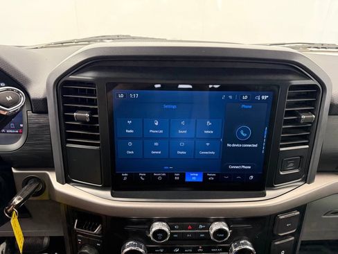 Used 2025 Ford F150 XLT w/ Equipment Group 301A Standard AWD/4WD image 51