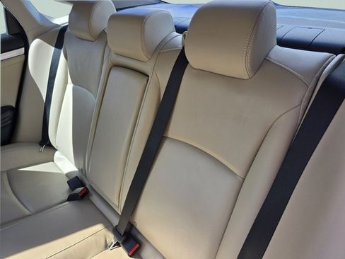 Used 2018 Honda Civic EX-L image 27