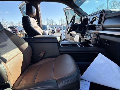 Used 2024 Ford F350 King Ranch w/ Chrome Package image 23