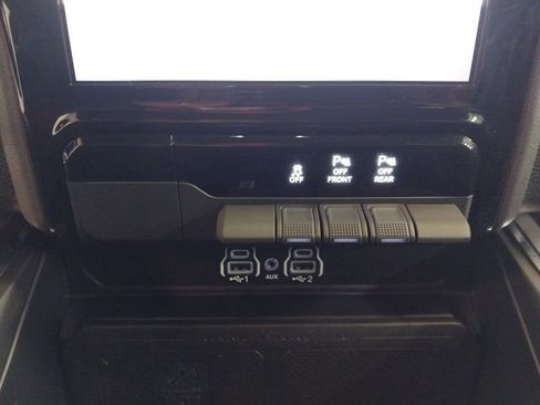 Used 2025 RAM 1500 Laramie w/ Sport Appearance Package image 20