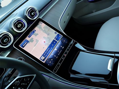 Certified 2025 Mercedes-Benz C 300 4MATIC Sedan image 21