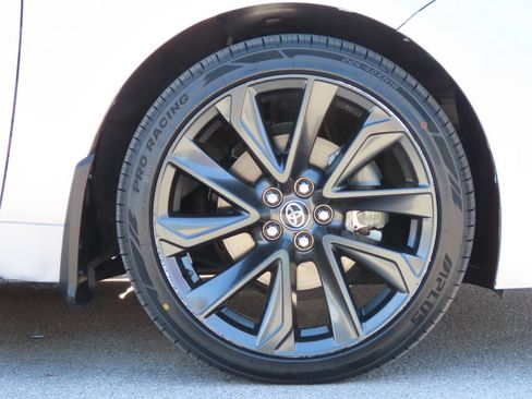 Used 2024 Toyota Corolla SE FWD image 17