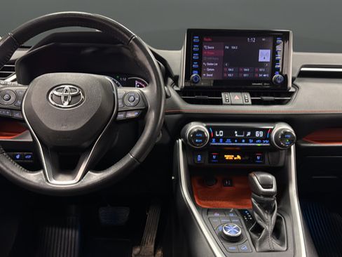 Used 2019 Toyota RAV4 Adventure w/ Cold Weather Package AWD/4WD image 11