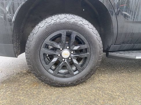 Used 2021 Chevrolet Tahoe LS AWD/4WD image 30