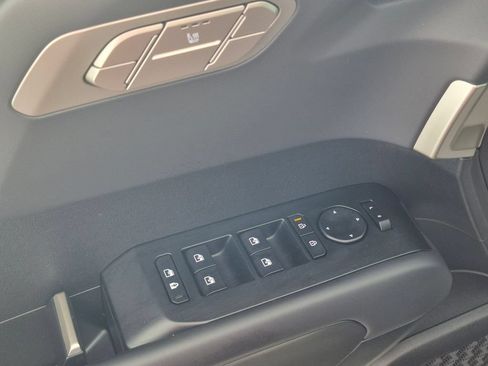 Used 2027 Kia Telluride S w/ Towing Package AWD/4WD image 12