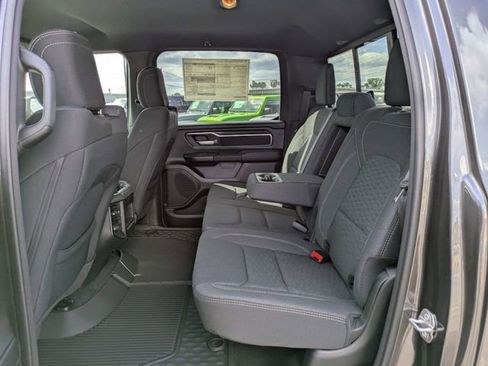 New 2026 RAM 1500 Big Horn AWD/4WD image 14