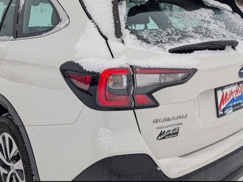 Used 2021 Subaru Outback image 17