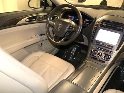 Used 2020 Lincoln MKZ Reserve w/ Elements Package image 14