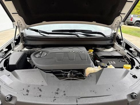 Used 2022 Jeep Cherokee Trailhawk image 28