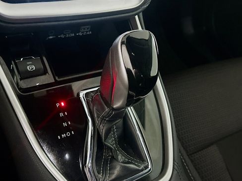 Used 2025 Subaru Outback Premium image 23