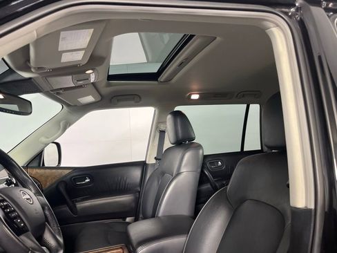 Used 2024 Nissan Armada SL image 46