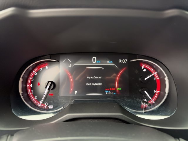 Used 2025 Toyota RAV4 XLE FWD image 18